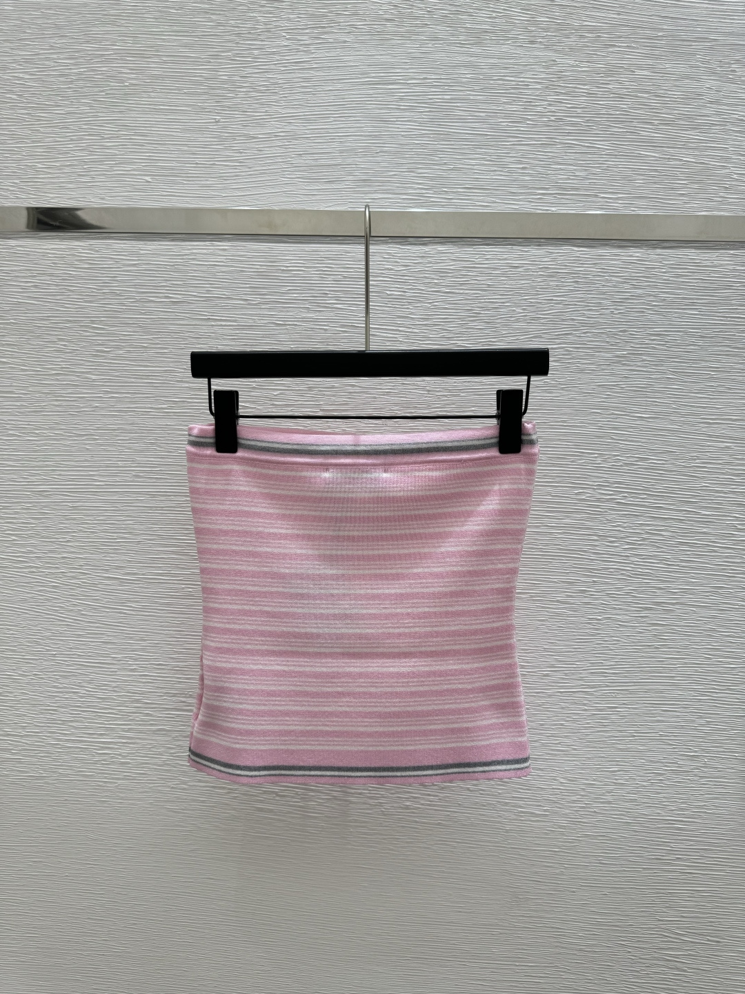 🆕M家🆕 春夏新款 撞色条纹简约针织抹胸颜色：粉色 黑色尺码：36.38.40