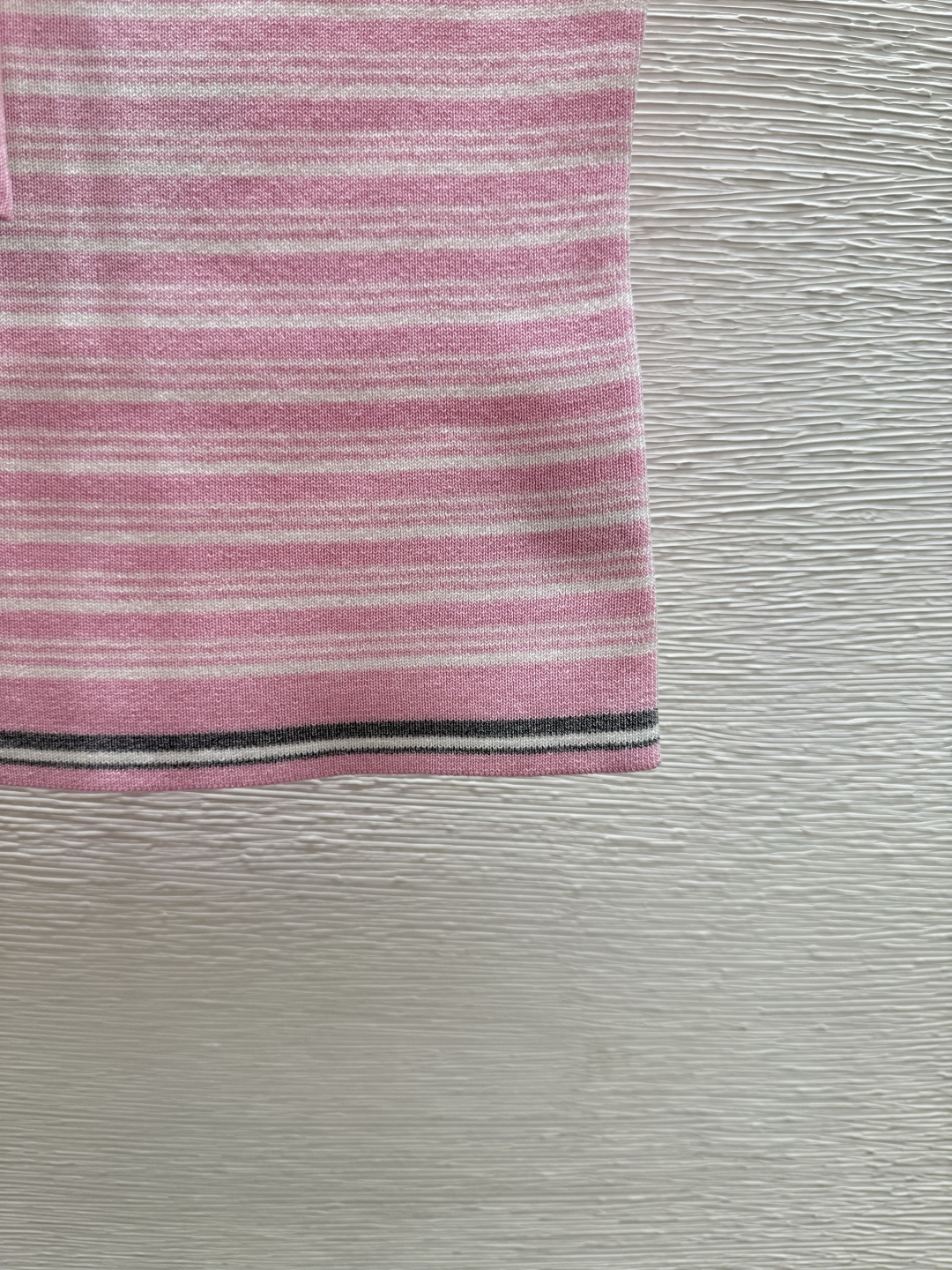 🆕M家🆕 春夏新款 撞色条纹简约针织抹胸颜色：粉色 黑色尺码：36.38.40