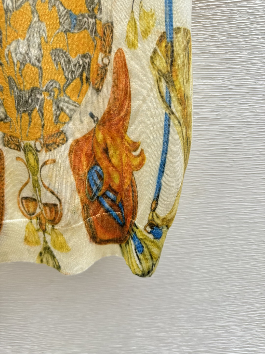 🆕HE家🆕 春夏新款 撞色简约圆领针织短袖颜色：黄色 蓝色尺码：36.38.40