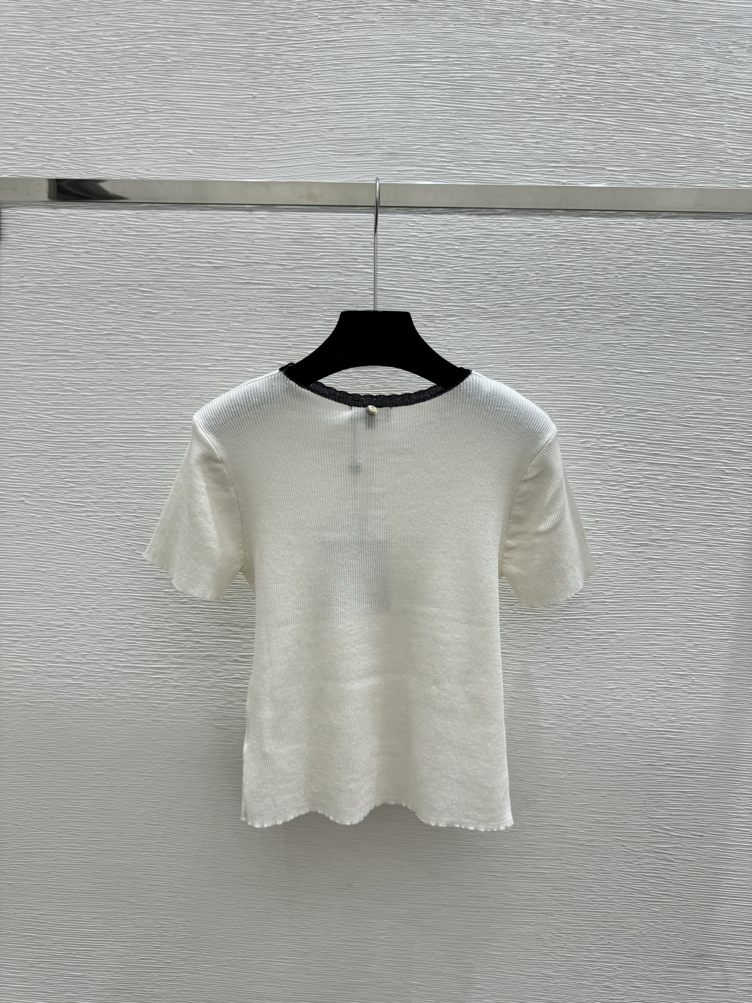 🆕CH家🆕 春夏新款 撞色简约圆领针织短袖颜色：白色 宝蓝尺码：36.38.40