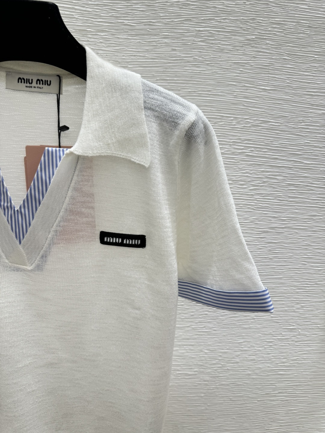 🆕M家🆕 春夏新款 撞色翻领针织短袖颜色：白色 灰色尺码：36.38.40