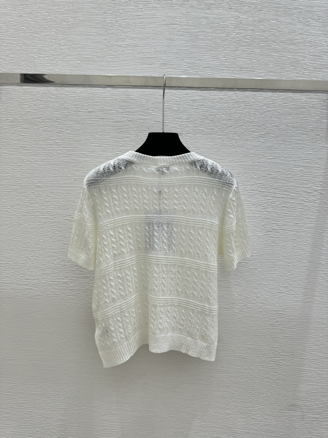 🆕CH家🆕 春夏新款 纯色珠片镂空圆领针织 短袖颜色：白色 黄色 蓝色尺码：36.38.40