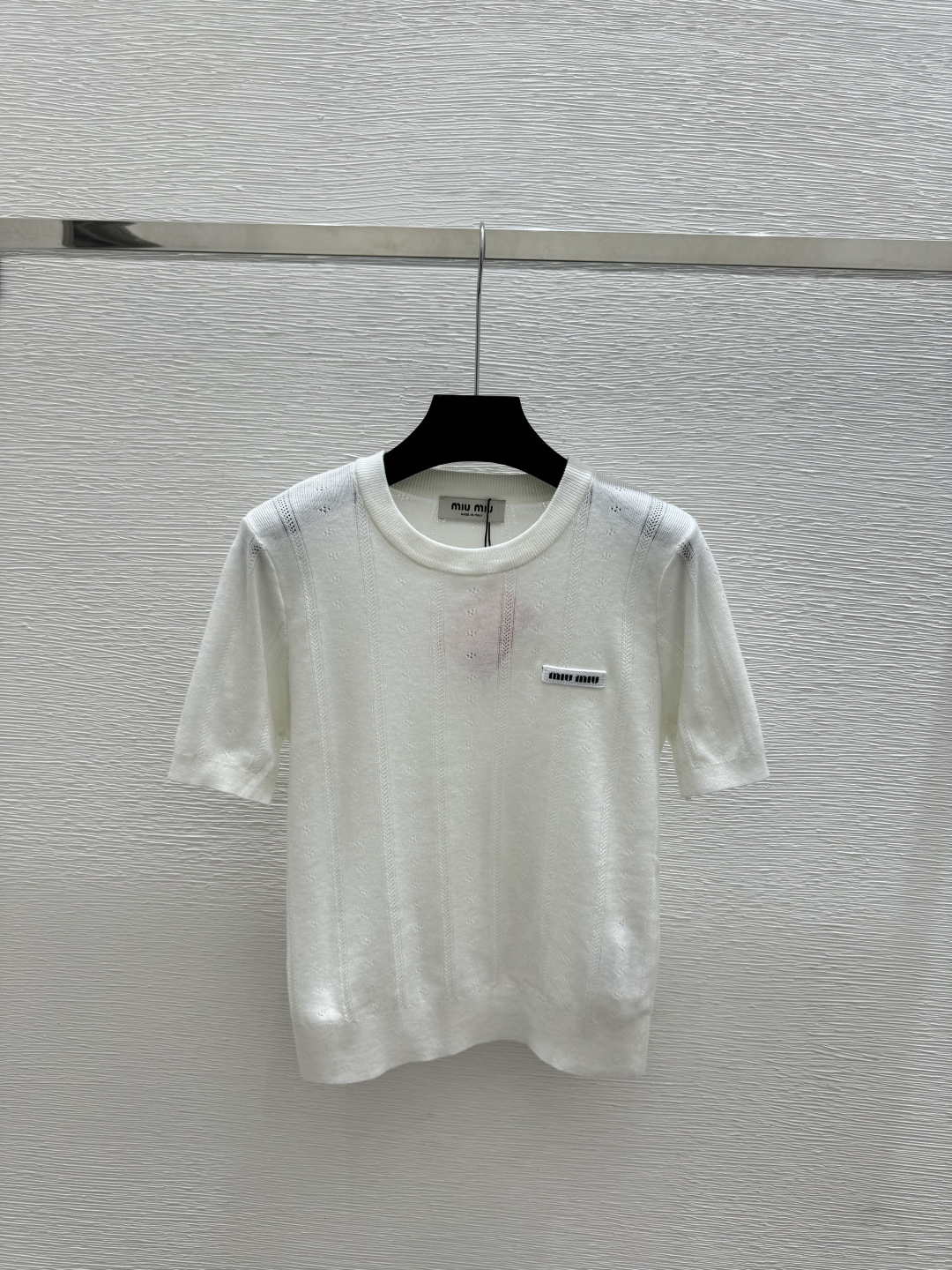 🆕M家🆕 春夏新款 纯色镂空简约圆领针织短袖颜色：白色 灰色 宝蓝尺码：36.38.40