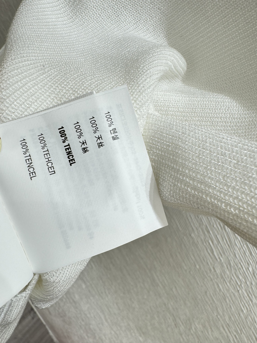 🆕M家🆕 春夏新款 撞色翻领简约针织短袖颜色：白色 宝蓝尺码：36.38.40