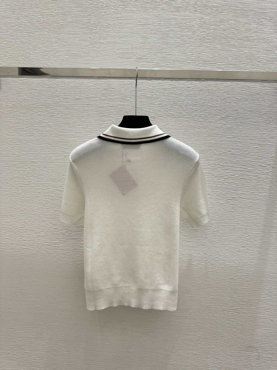 🆕M家🆕 春夏新款 撞色翻领简约针织短袖颜色：白色 宝蓝尺码：36.38.40