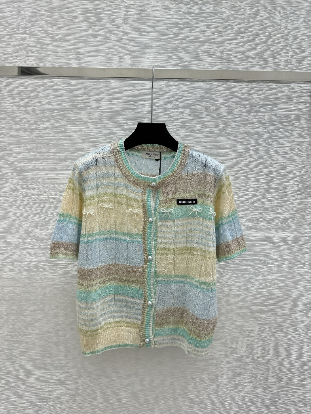 🆕M家🆕 春夏新款 撞色蝴蝶结钉珠圆领针织短袖开衫颜色：黄色 蓝色尺码：36.38.40