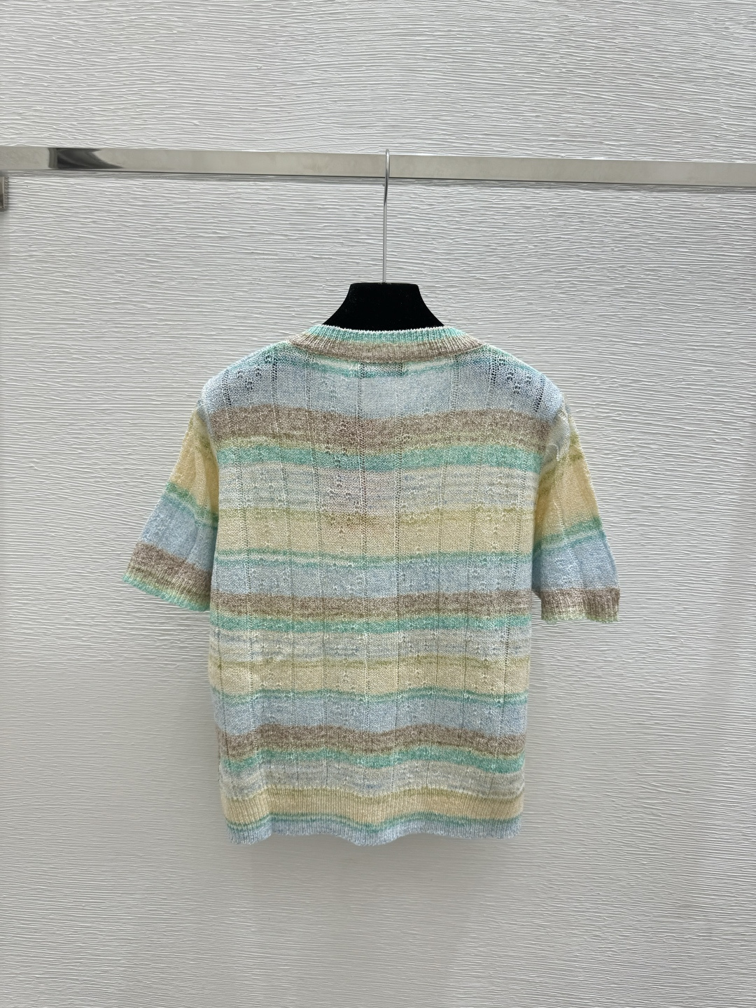 🆕M家🆕 春夏新款 撞色蝴蝶结钉珠圆领针织短袖开衫颜色：黄色 蓝色尺码：36.38.40