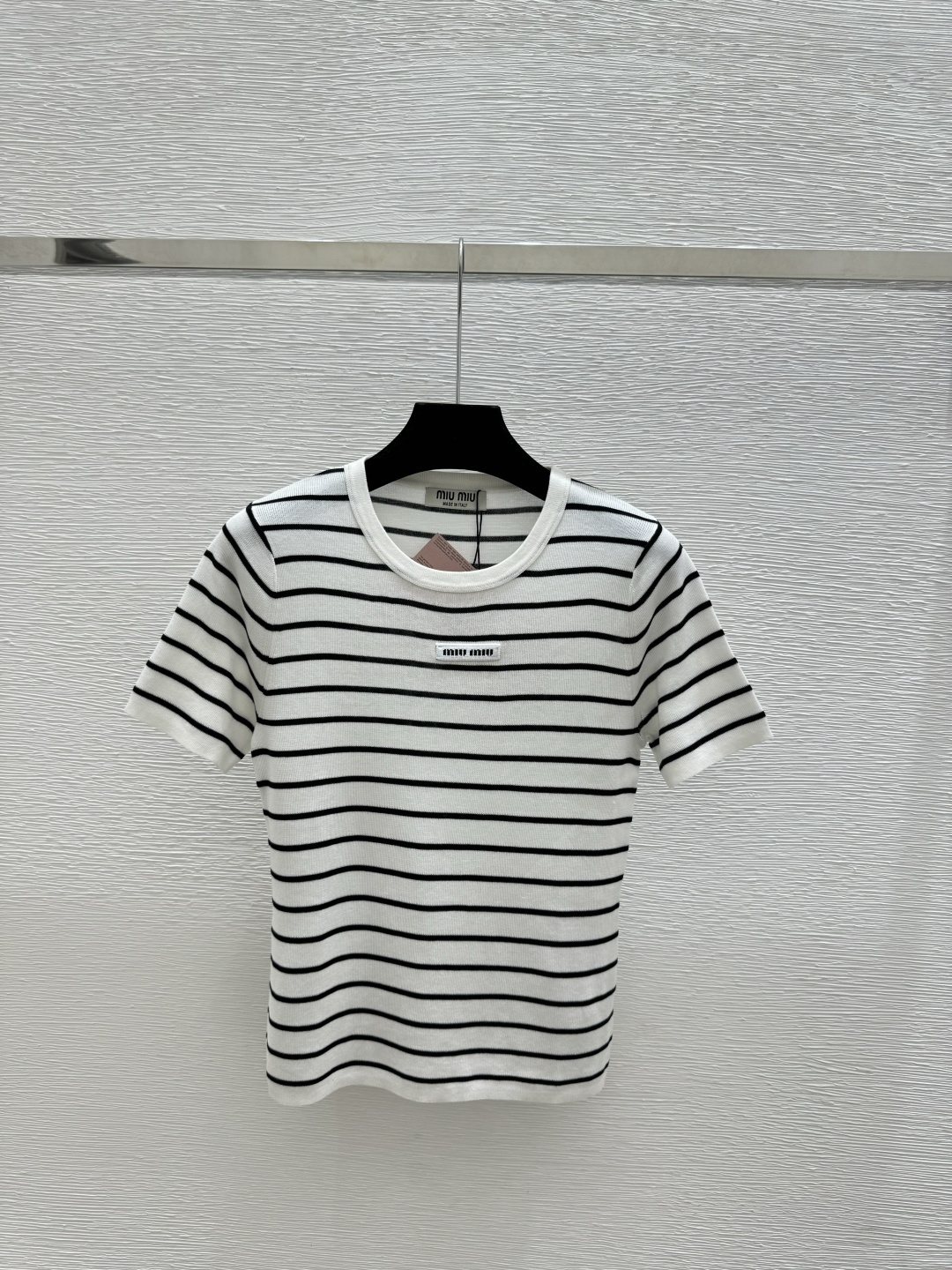 🆕M家🆕 春夏新款 撞色条纹圆领针织短袖颜色：白色 黑色尺码：36.38.40