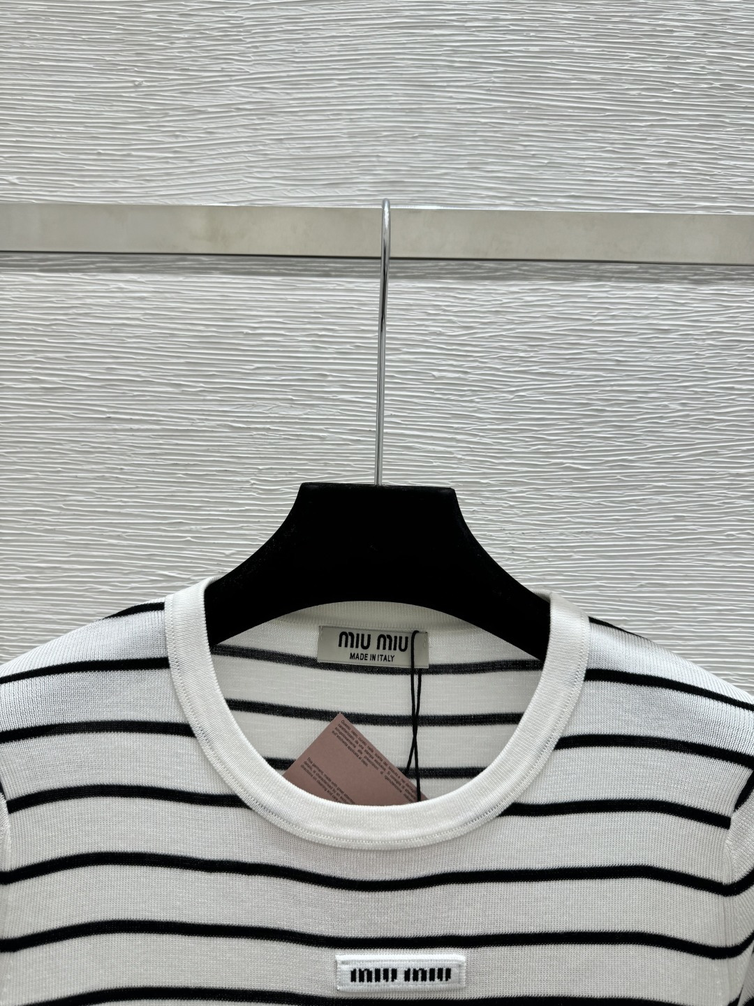 🆕M家🆕 春夏新款 撞色条纹圆领针织短袖颜色：白色 黑色尺码：36.38.40