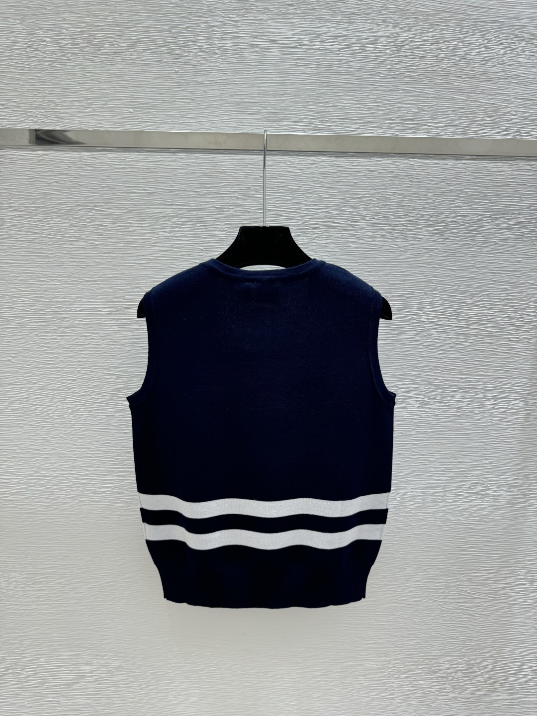🆕D家🆕 春夏新款 撞色条纹圆领针织背心颜色：白色 宝蓝尺码：36.38.40