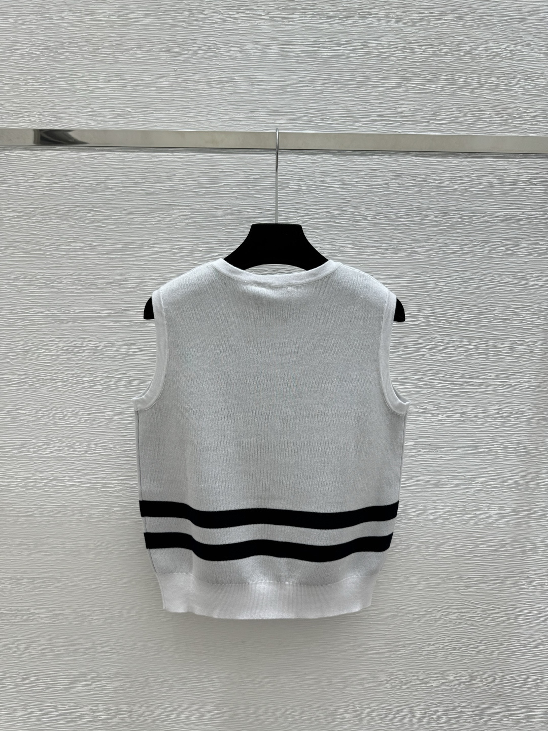 🆕D家🆕 春夏新款 撞色条纹圆领针织背心颜色：白色 宝蓝尺码：36.38.40