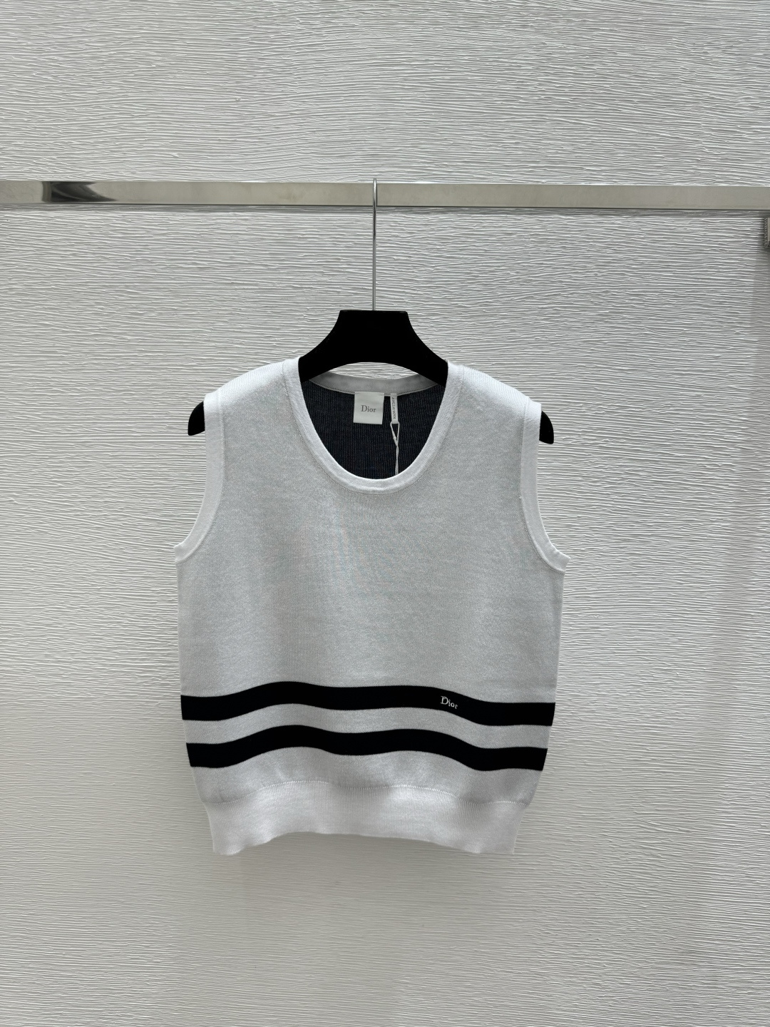 🆕D家🆕 春夏新款 撞色条纹圆领针织背心颜色：白色 宝蓝尺码：36.38.40
