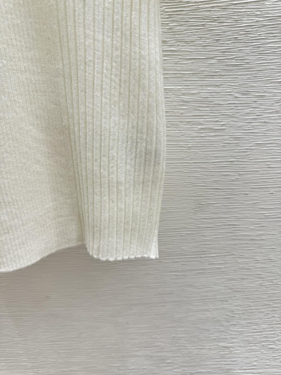 🆕M家🆕 春夏新款 纯色简约圆领针织短袖颜色：白色 咖啡尺码：36.38.40