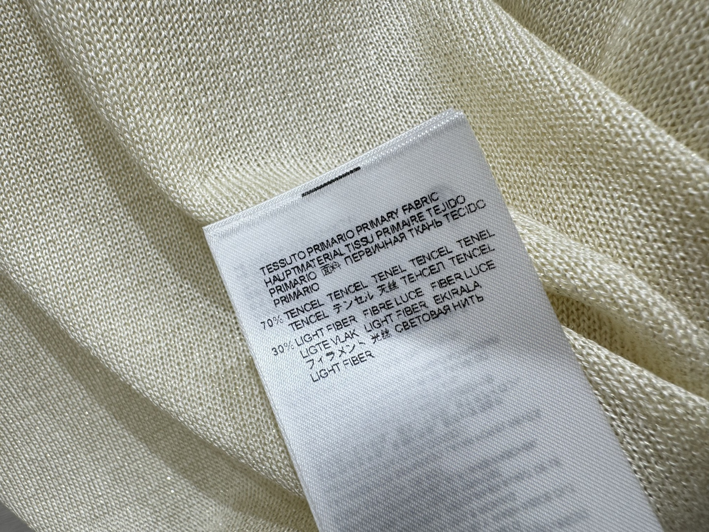 🆕VI家🆕 春夏新款 纯色简约圆领针织短袖颜色：杏色 蓝色 黑色尺码：36.38.40