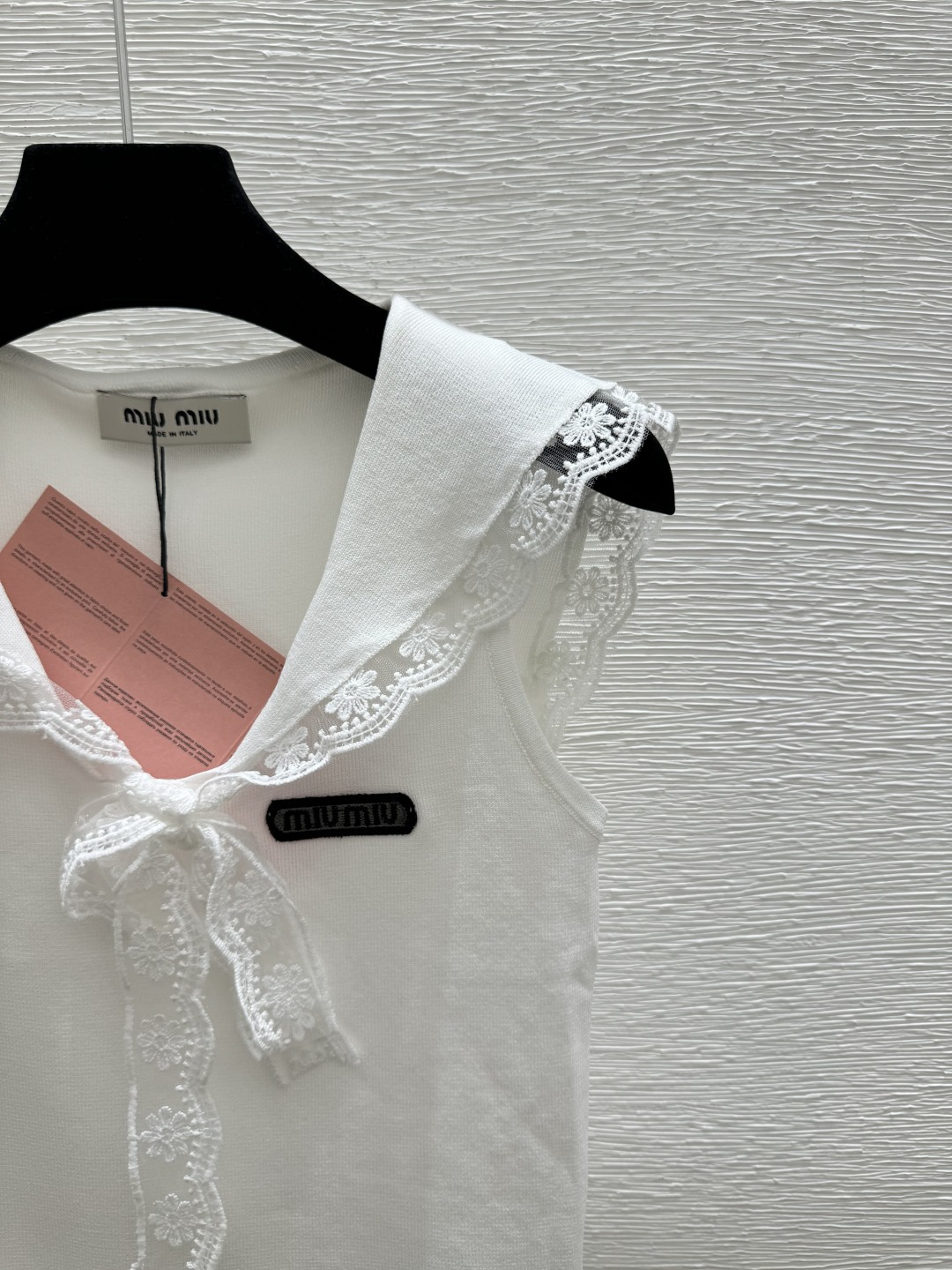 🆕M家🆕 春夏新款 纯色花边海军领针织背心颜色：白色尺码：36.38.40