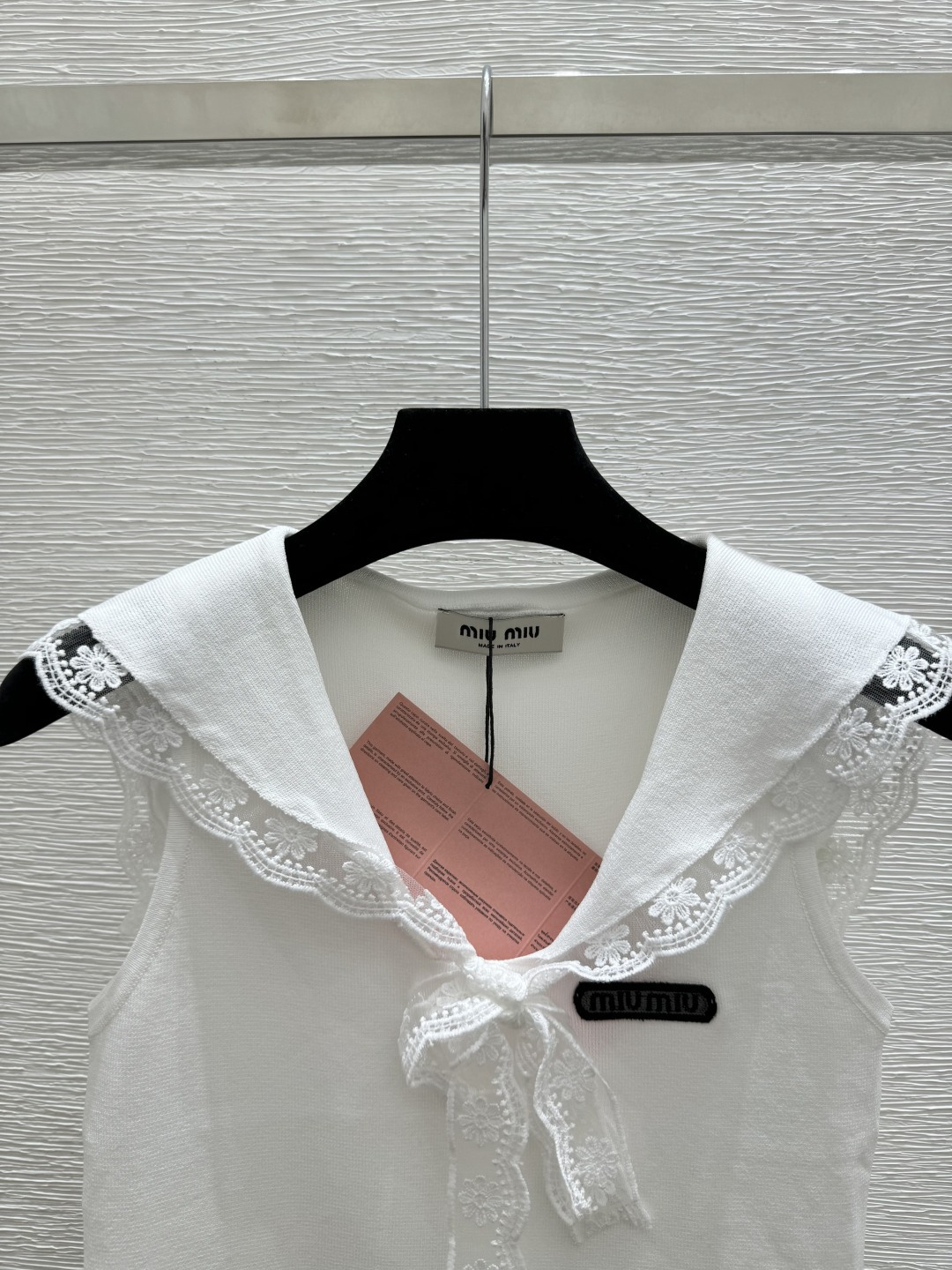 🆕M家🆕 春夏新款 纯色花边海军领针织背心颜色：白色尺码：36.38.40