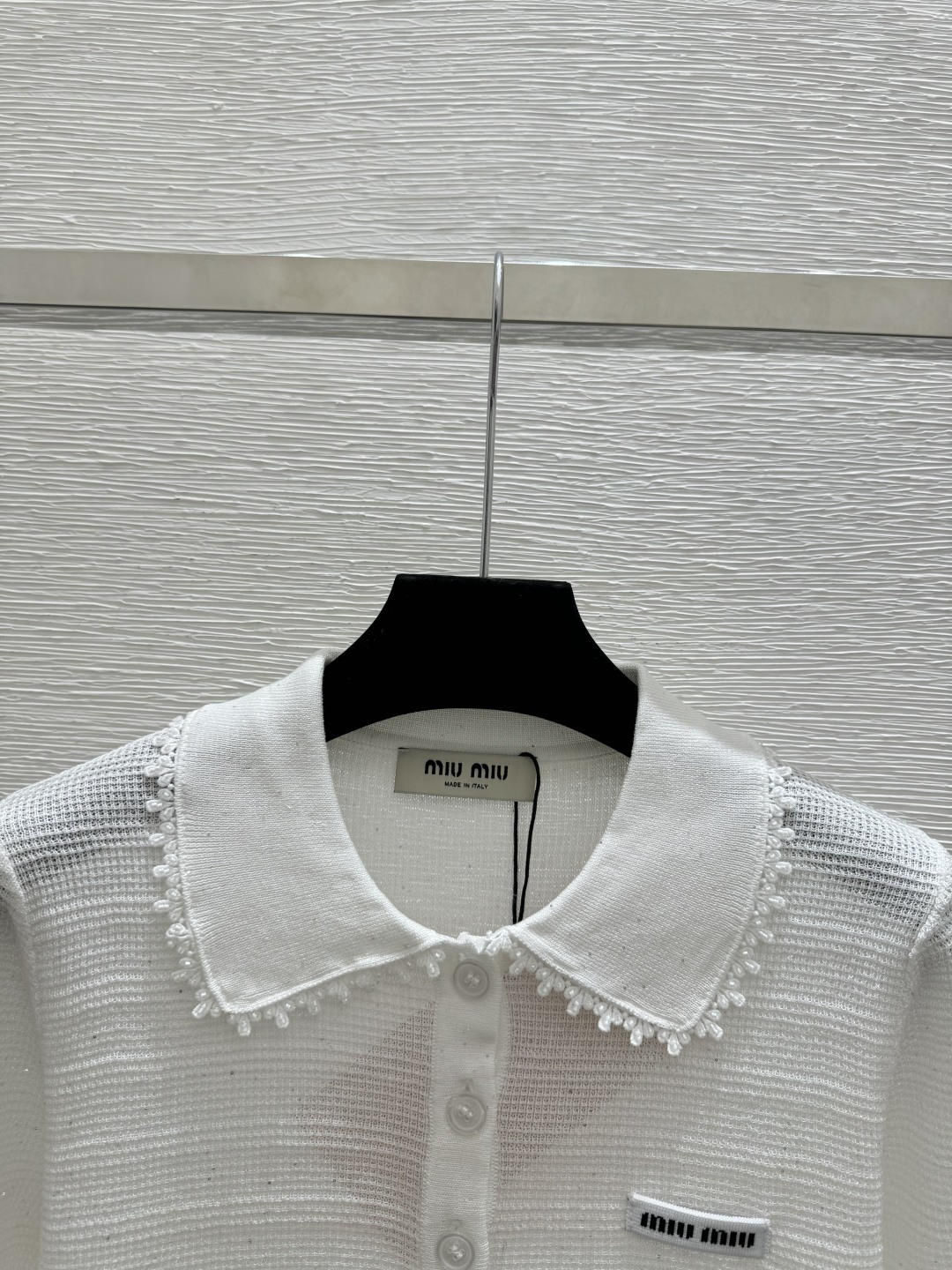 Miu Miu M家 春夏新款 纯色钉珠翻领针织短袖