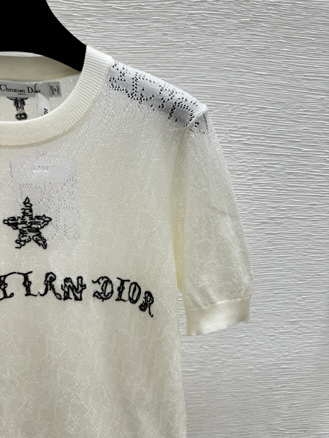 Dior D家 春夏新款 撞色五角星字母镂空圆领针织短袖