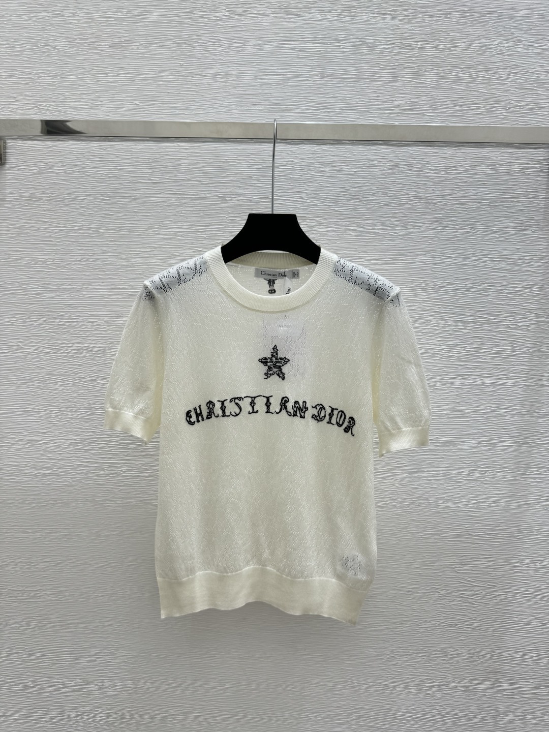 Dior D家 春夏新款 撞色五角星字母镂空圆领针织短袖