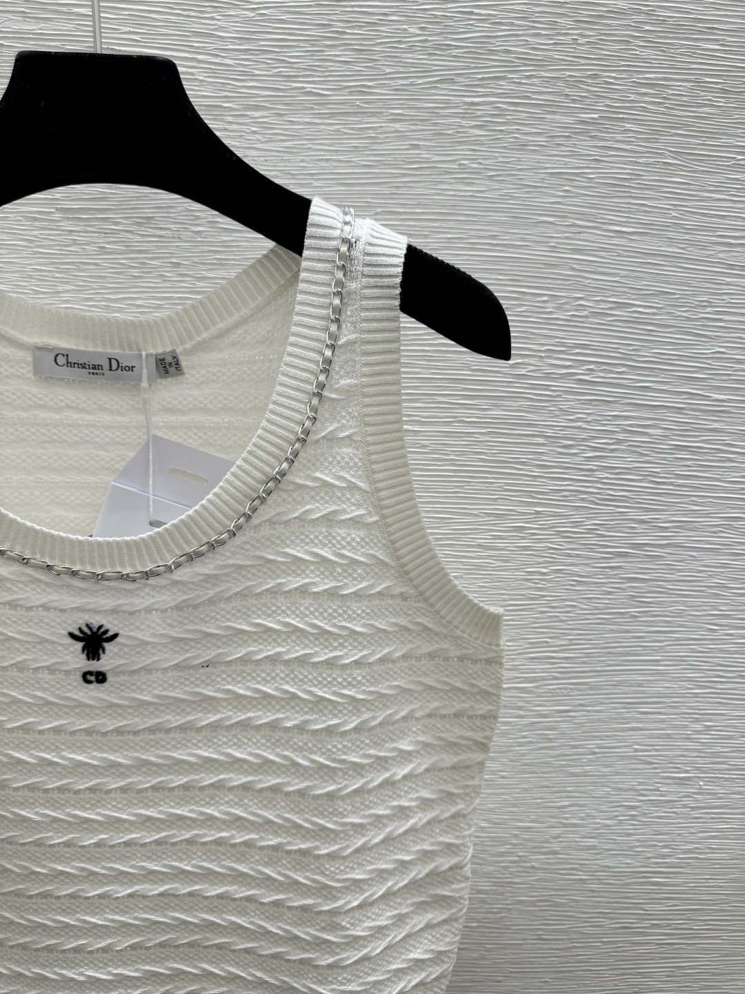 🆕D家🆕 春夏新款 纯色链条圆领针织背心颜色：白色 尺码：36.38.40