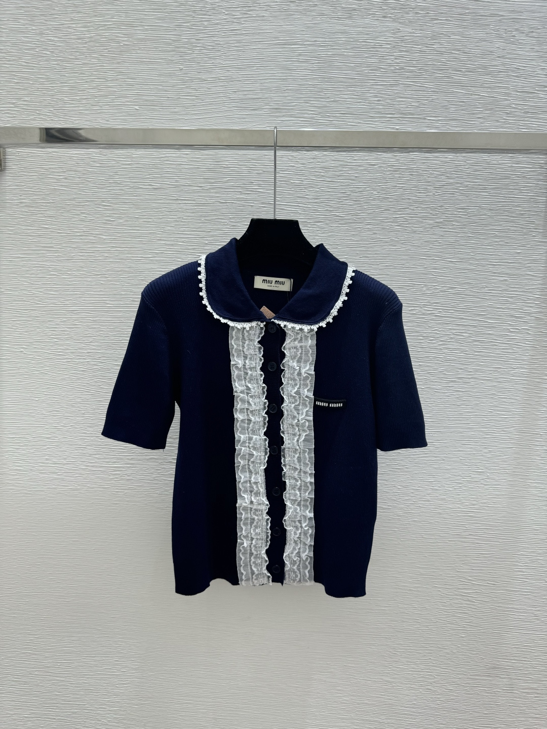 🆕M家🆕 春夏新款 纯色蕾丝花边翻领针织短袖开衫颜色：白色 宝蓝尺码：36.38.40