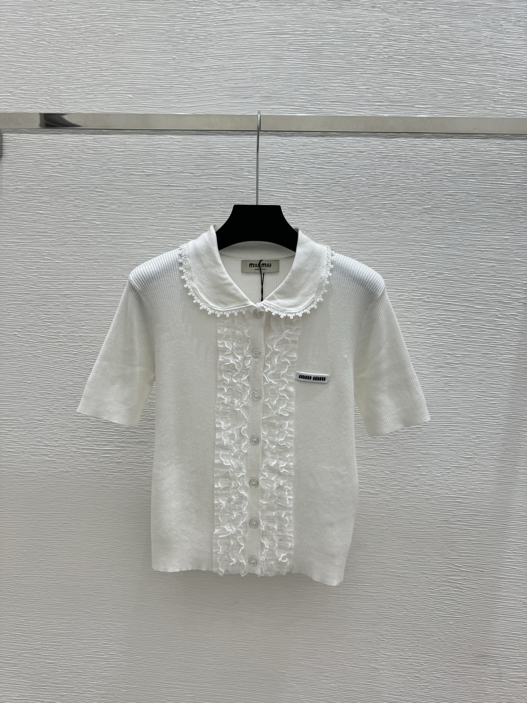 🆕M家🆕 春夏新款 纯色蕾丝花边翻领针织短袖开衫颜色：白色 宝蓝尺码：36.38.40