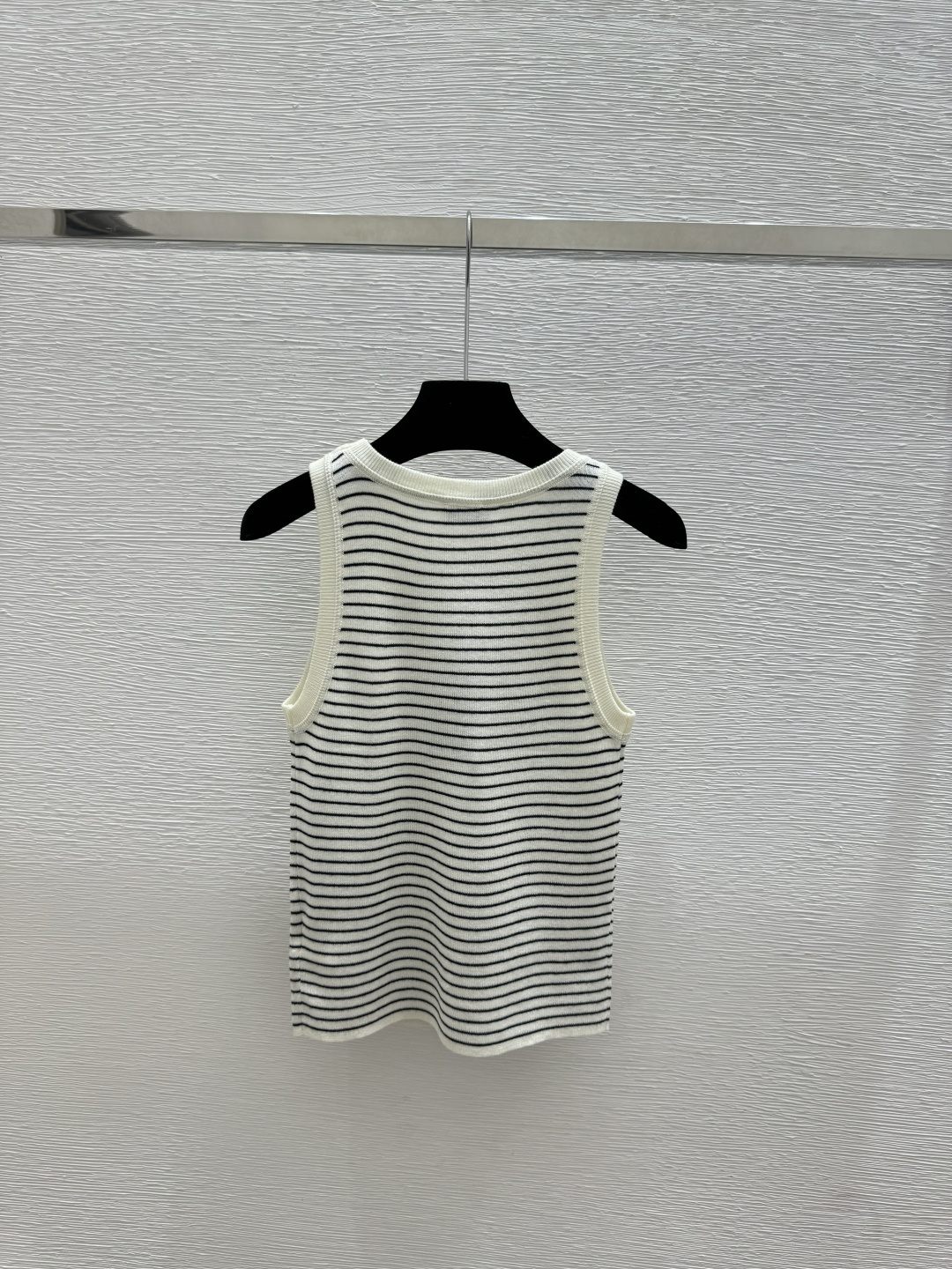 🆕Y家🆕 春夏新款 撞色条纹圆领针织背心颜色：白色 宝蓝 黑色尺码：36.38.40