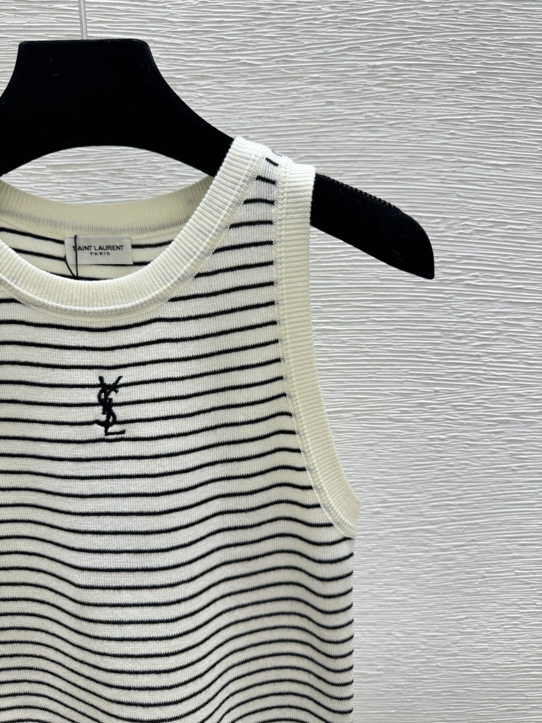 🆕Y家🆕 春夏新款 撞色条纹圆领针织背心颜色：白色 宝蓝 黑色尺码：36.38.40