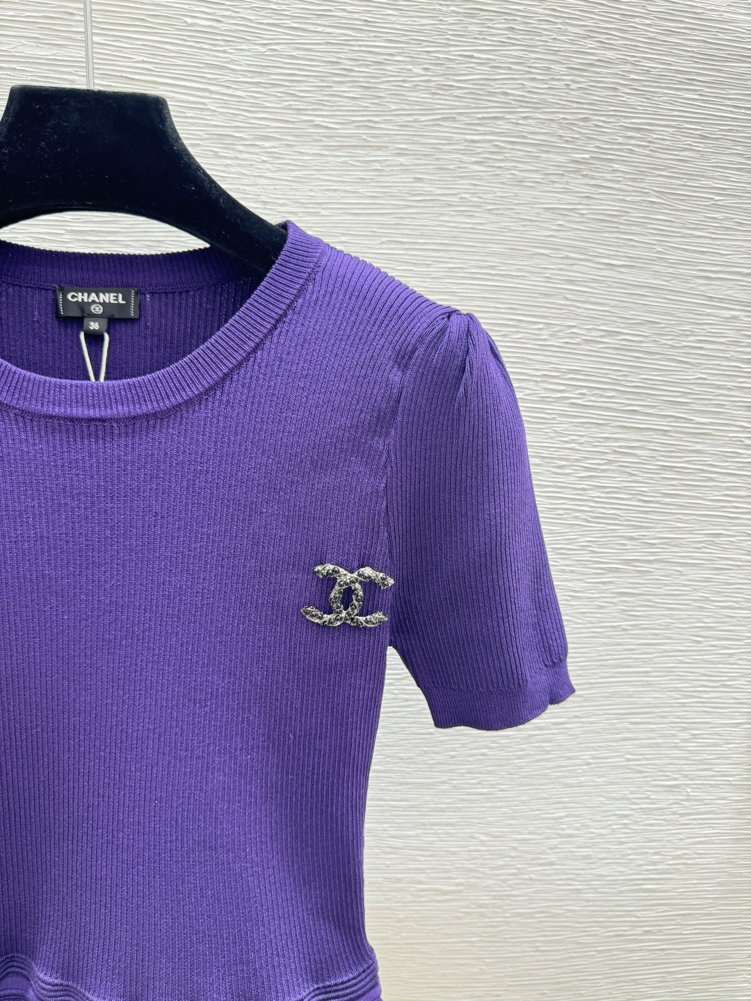 🆕CH家🆕 春夏新款 撞色简约圆领针织短袖裙颜色：紫色 黑色尺码：36.38.40