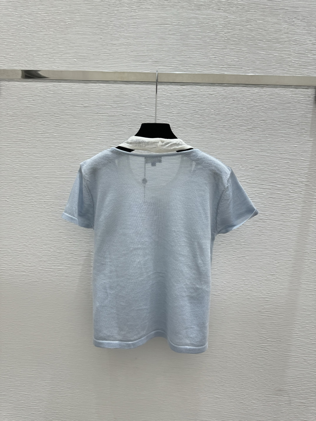 🆕CH家🆕 春夏新款 撞色挂脖假两件针织短袖颜色：蓝色 橘色尺码：36.38.40