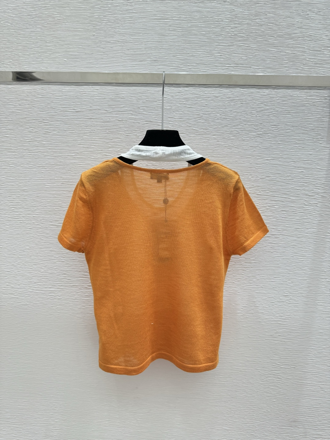 🆕CH家🆕 春夏新款 撞色挂脖假两件针织短袖颜色：蓝色 橘色尺码：36.38.40