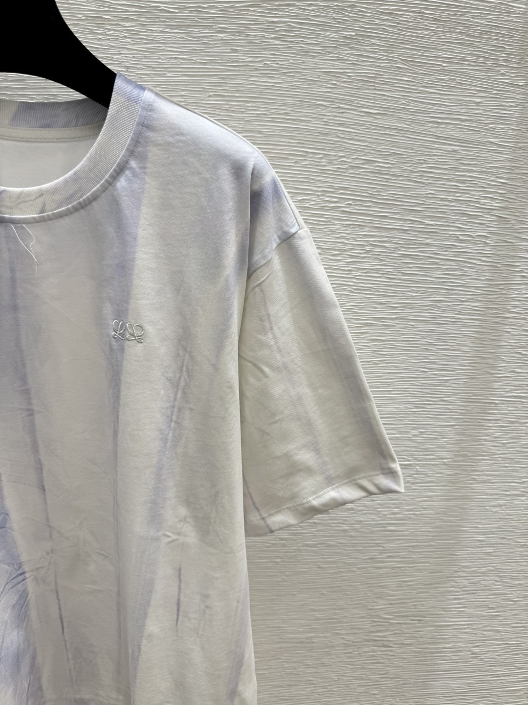 🆕LO家🆕 春夏新款 撞色渐变圆领简约短袖颜色：蓝色尺码：36.38.40