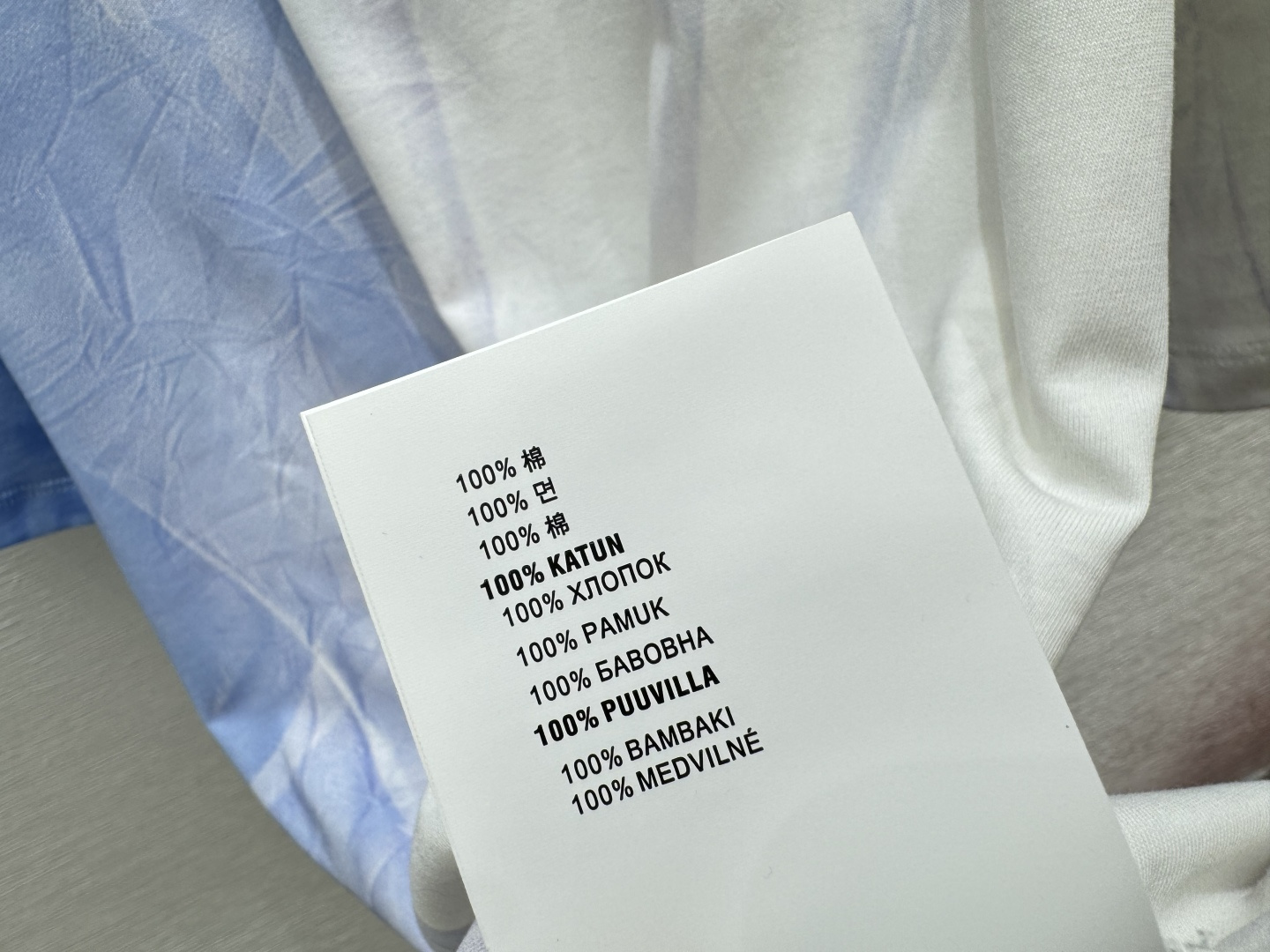 🆕LO家🆕 春夏新款 撞色渐变圆领简约短袖颜色：蓝色尺码：36.38.40