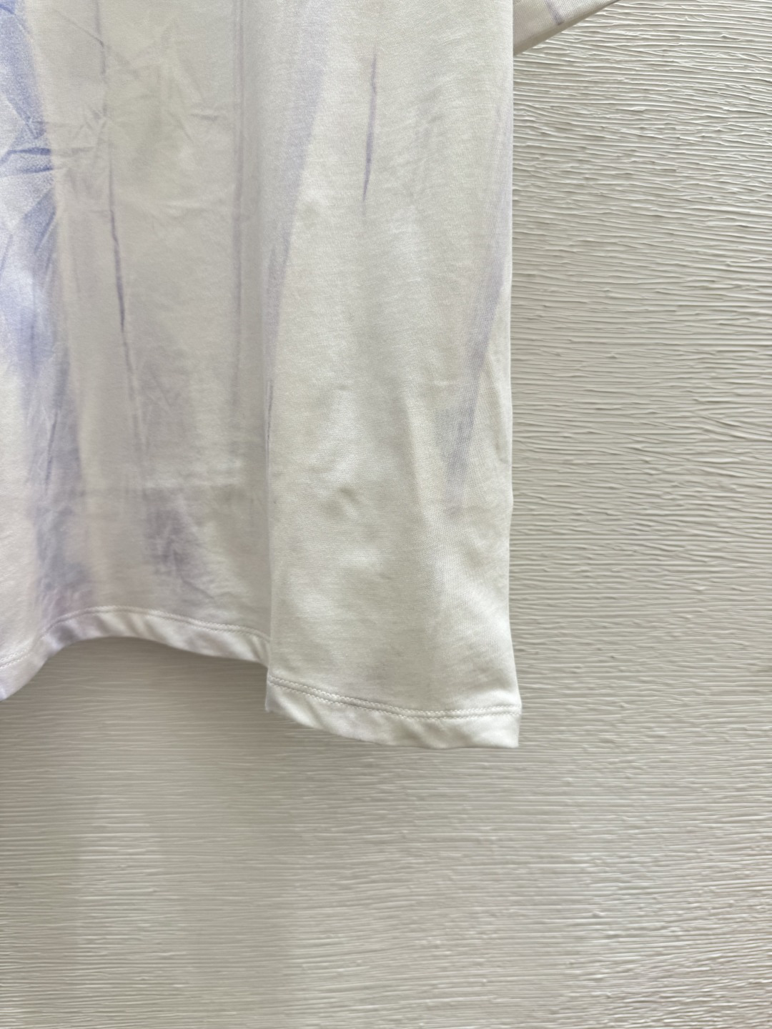 🆕LO家🆕 春夏新款 撞色渐变圆领简约短袖颜色：蓝色尺码：36.38.40