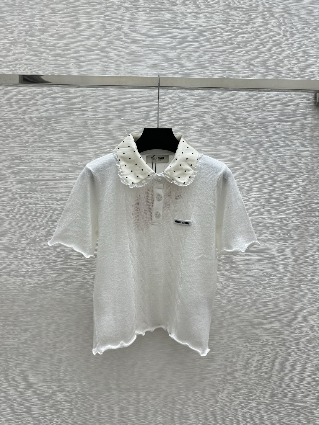 🆕M家🆕 春夏新款 撞色花边翻领简约针织短袖颜色：白色 黄色尺码：36.38.40