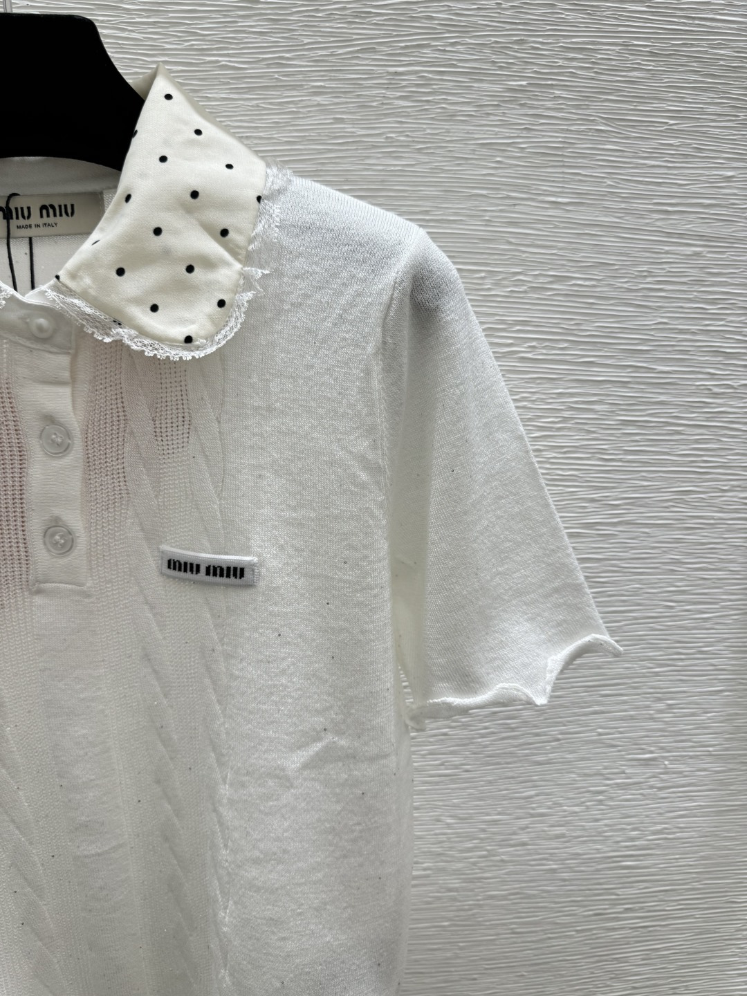 🆕M家🆕 春夏新款 撞色花边翻领简约针织短袖颜色：白色 黄色尺码：36.38.40