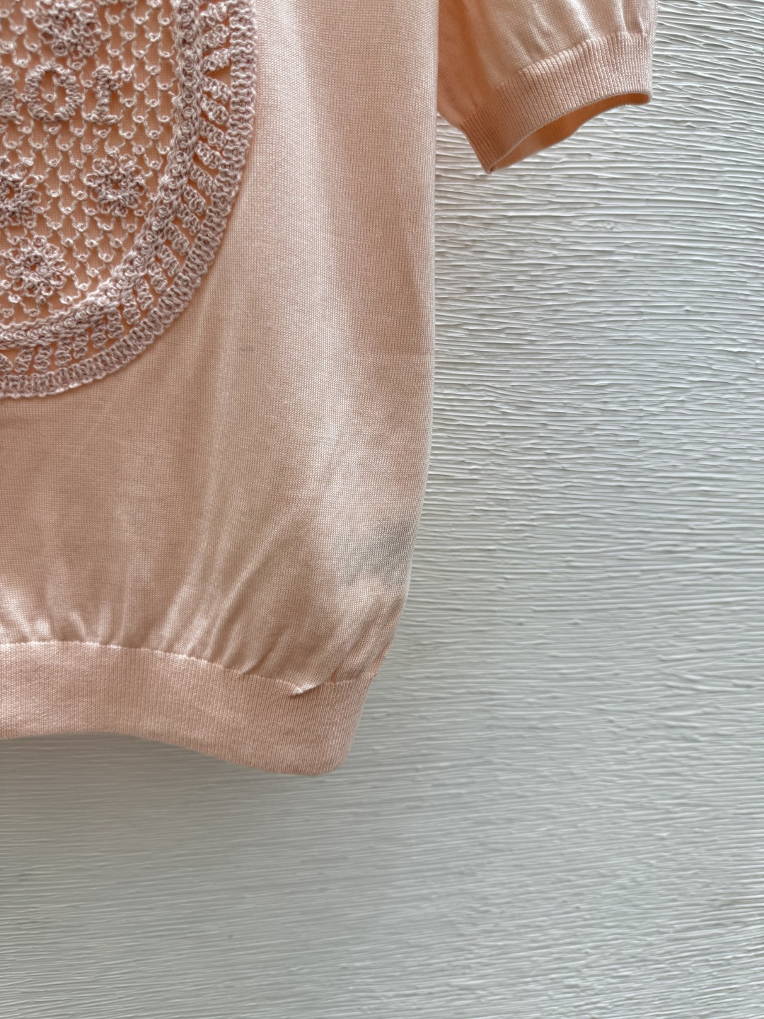 🆕D家🆕 春夏新款 纯色字母简约圆领针织短袖颜色：白色 粉色 蓝色尺码：36.38.40