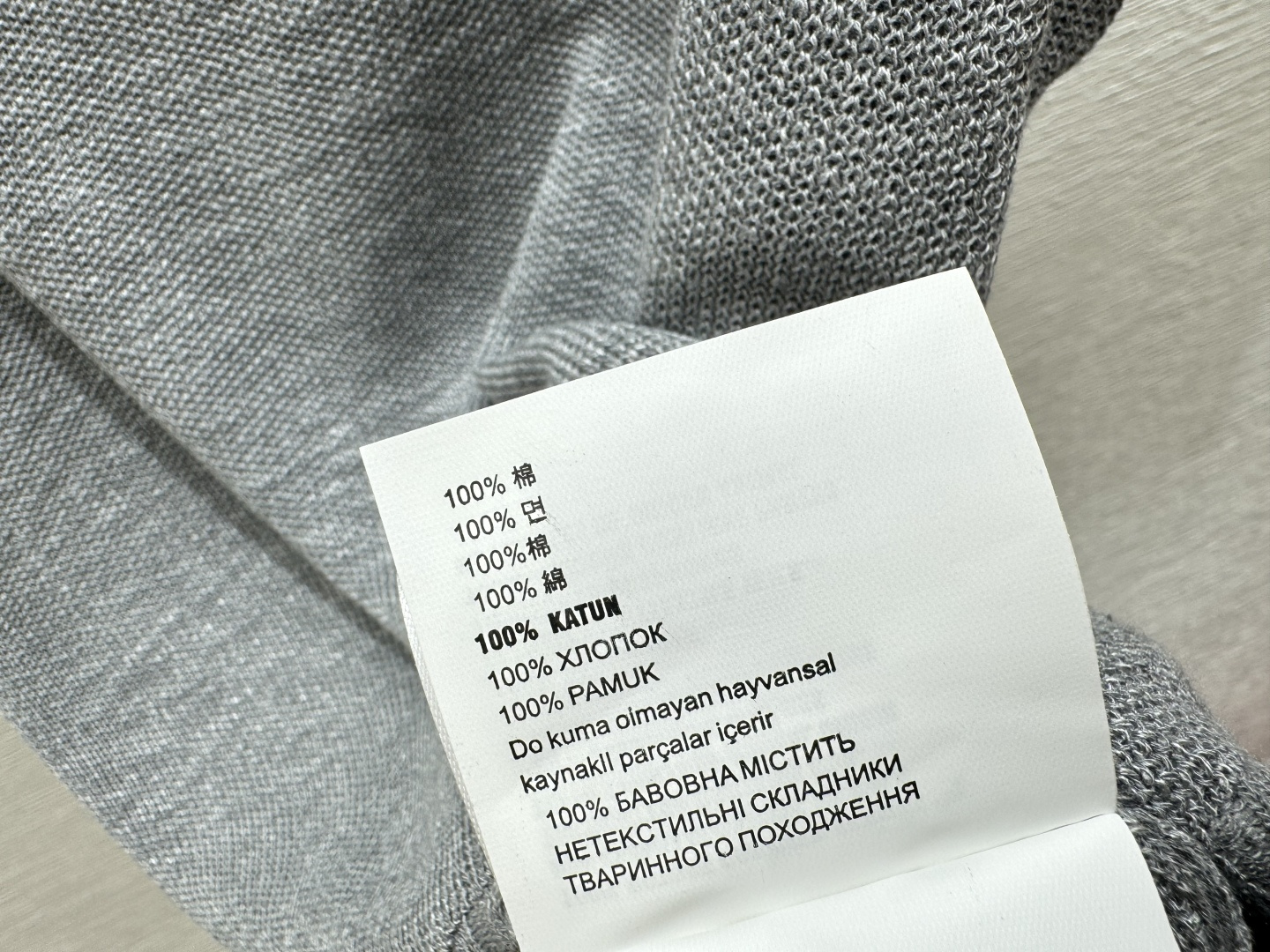 🆕M家🆕 春夏新款 纯色翻领简约针织短袖颜色：灰色 黑色尺码：36.38.40