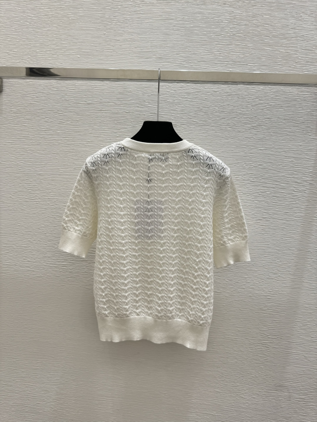 🆕CH家🆕 春夏新款 纯色镂空简约圆领针织短袖颜色：白色 蓝色 宝蓝尺码：36.38.40