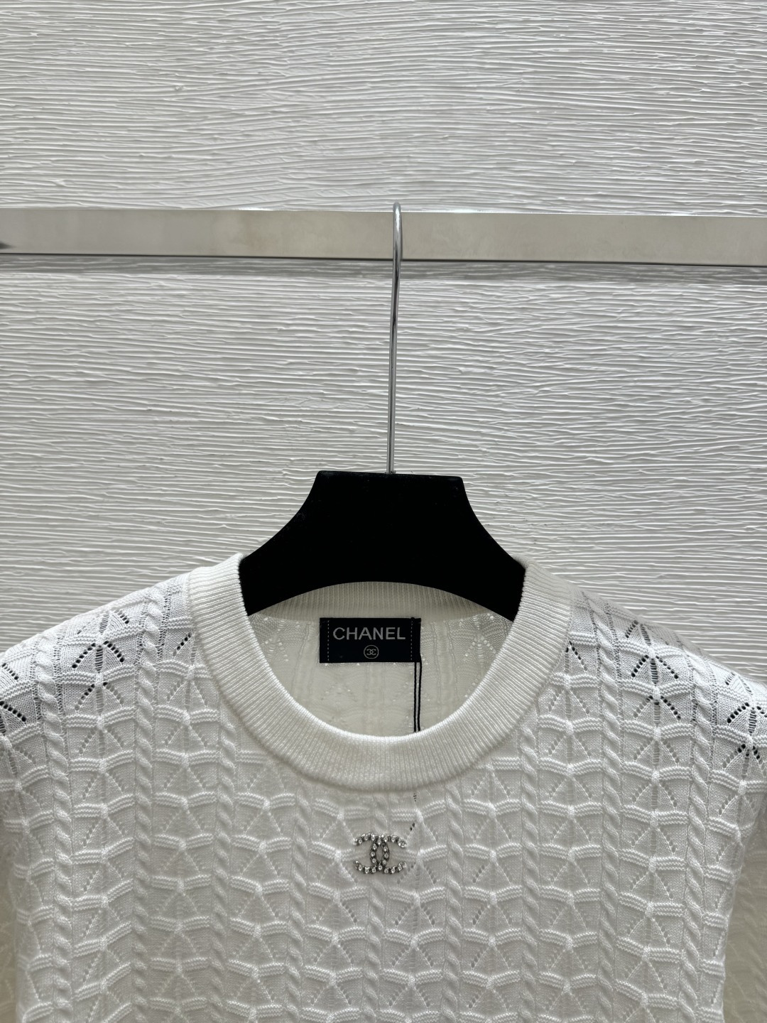 🆕CH家🆕 春夏新款 纯色镂空简约圆领针织短袖颜色：白色 蓝色 宝蓝尺码：36.38.40