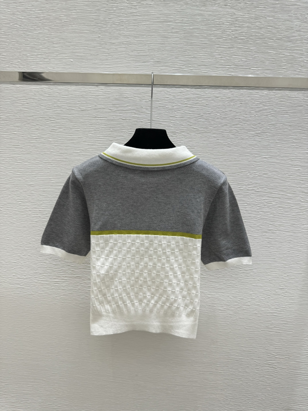 🆕CASA家🆕 春夏新款 撞色条纹翻领针织套装颜色：灰色尺码：36.38.40