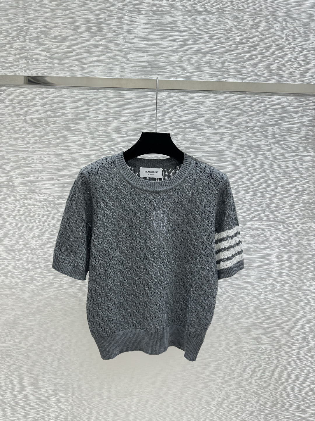 🆕TB家🆕 春夏新款 纯色简约圆领针织短袖颜色：粉色 灰色尺码：36.38.40