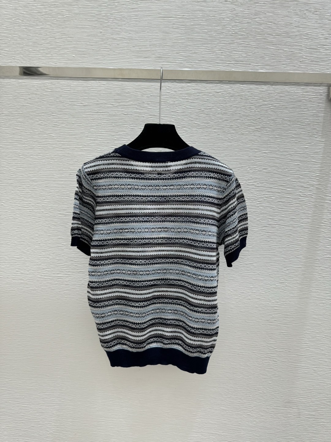 🆕CH家🆕 春夏新款 撞色条纹圆领针织短袖颜色：宝蓝尺码：36.38.40