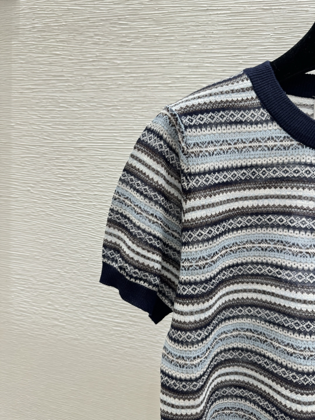 🆕CH家🆕 春夏新款 撞色条纹圆领针织短袖颜色：宝蓝尺码：36.38.40