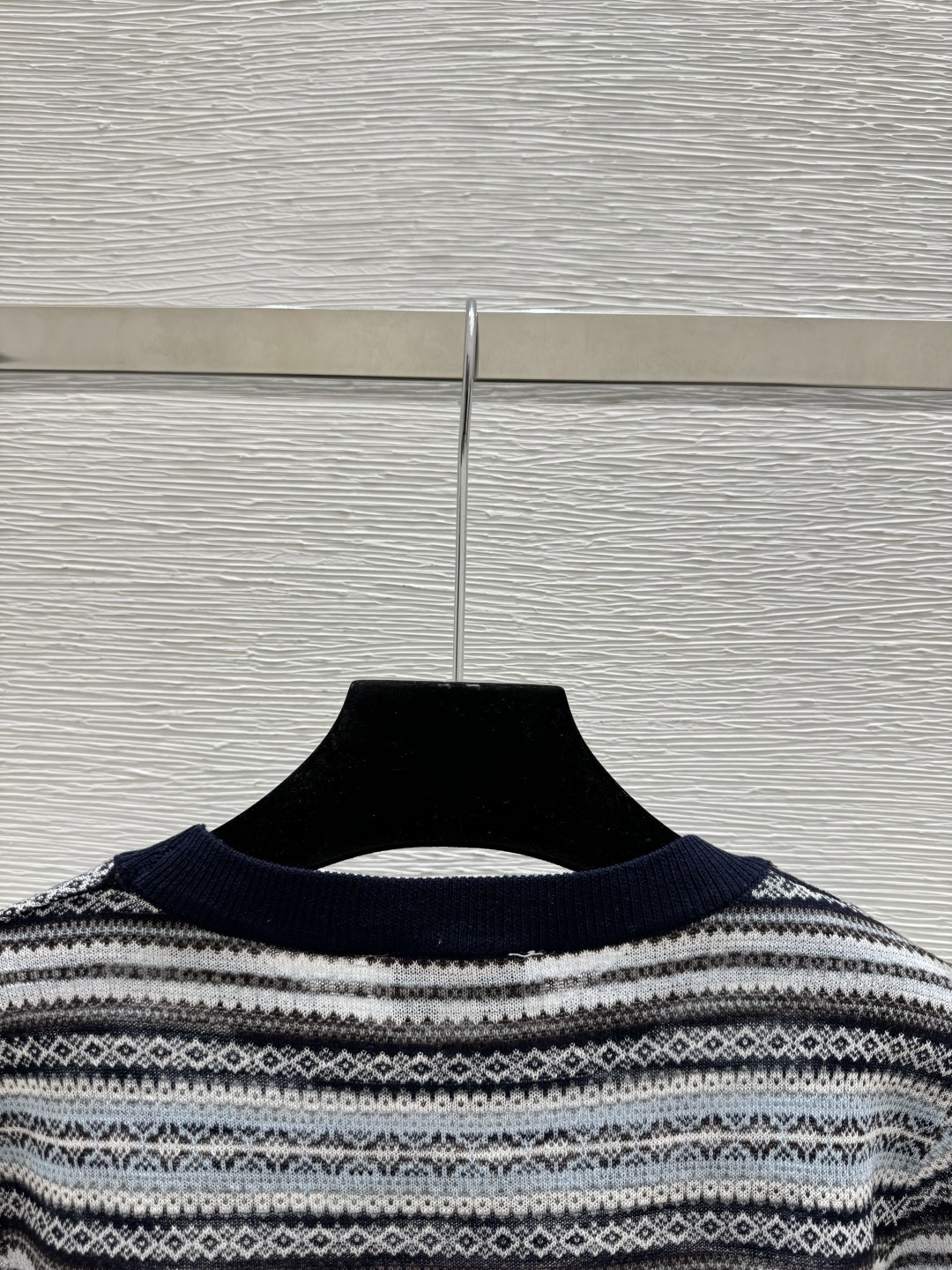 🆕CH家🆕 春夏新款 撞色条纹圆领针织短袖颜色：宝蓝尺码：36.38.40