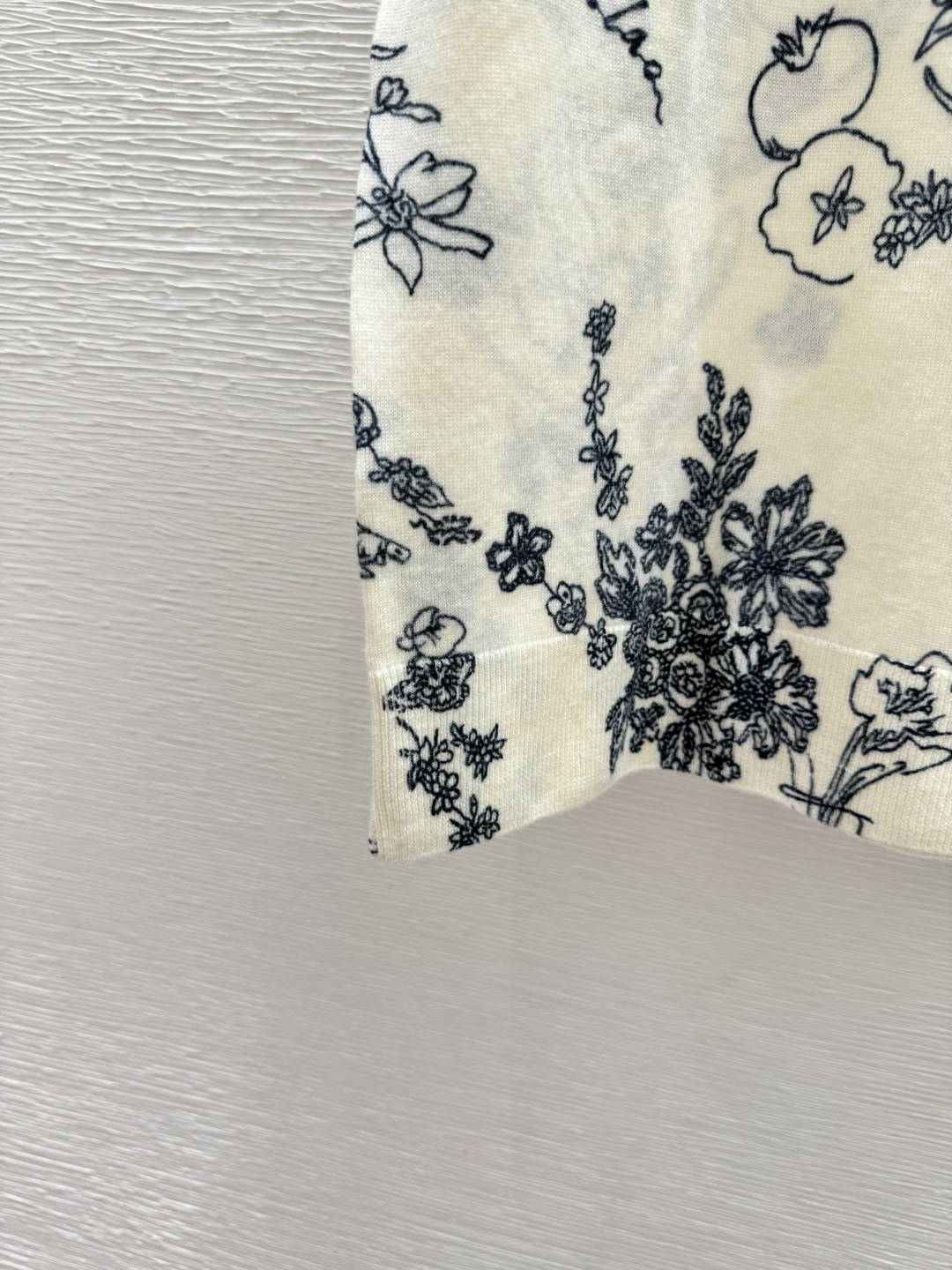 Unknown ER家 春夏新款 撞色花卉圆领针织短袖