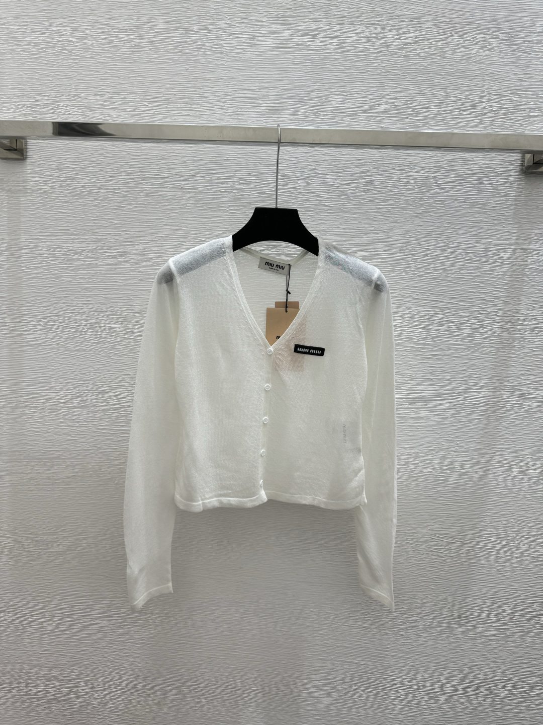 Miu Miu M家 春夏新款 纯色简约圆领针织长袖开衫