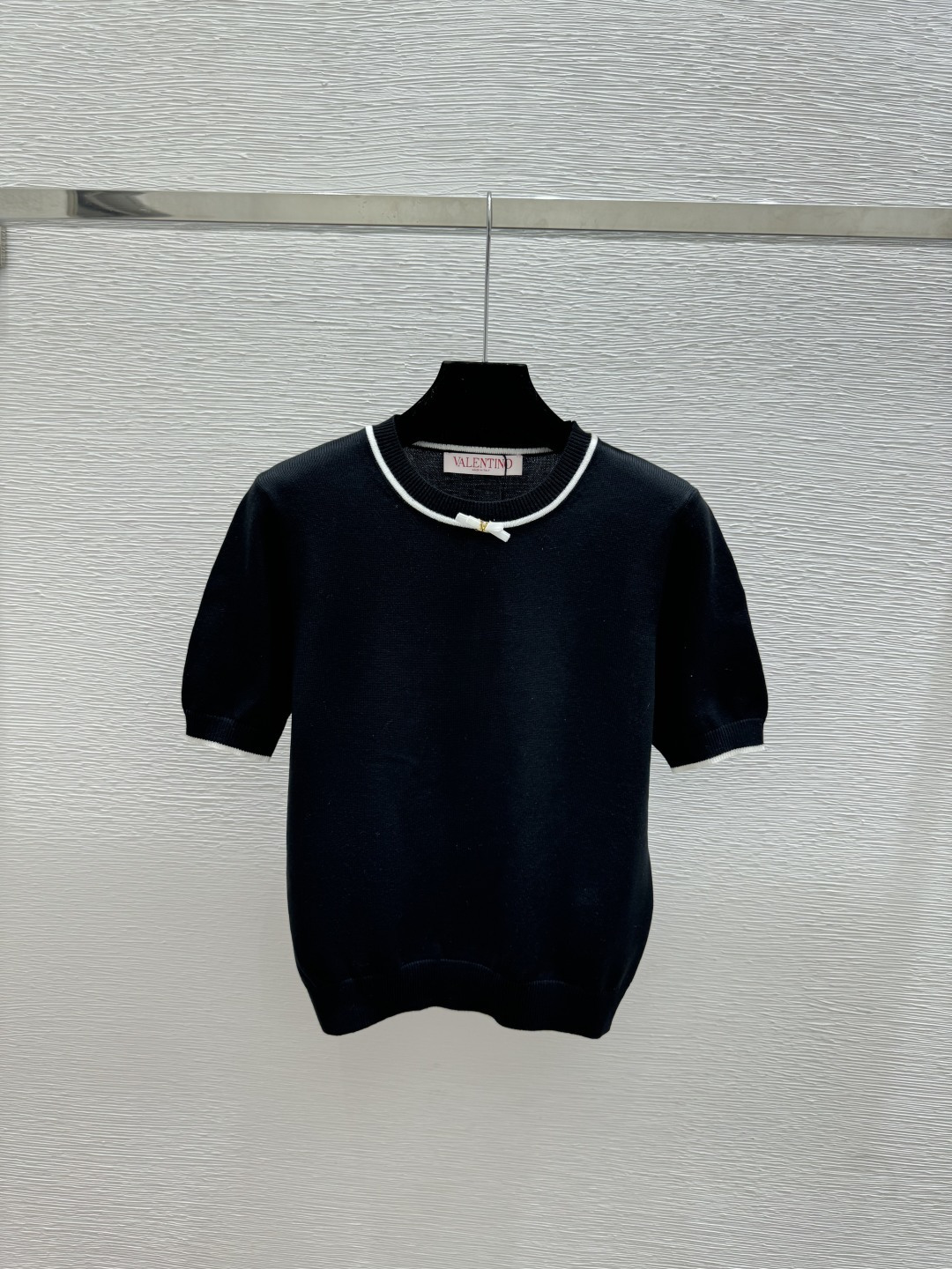 Unknown VA家 春夏新款 撞色简约圆领针织短袖