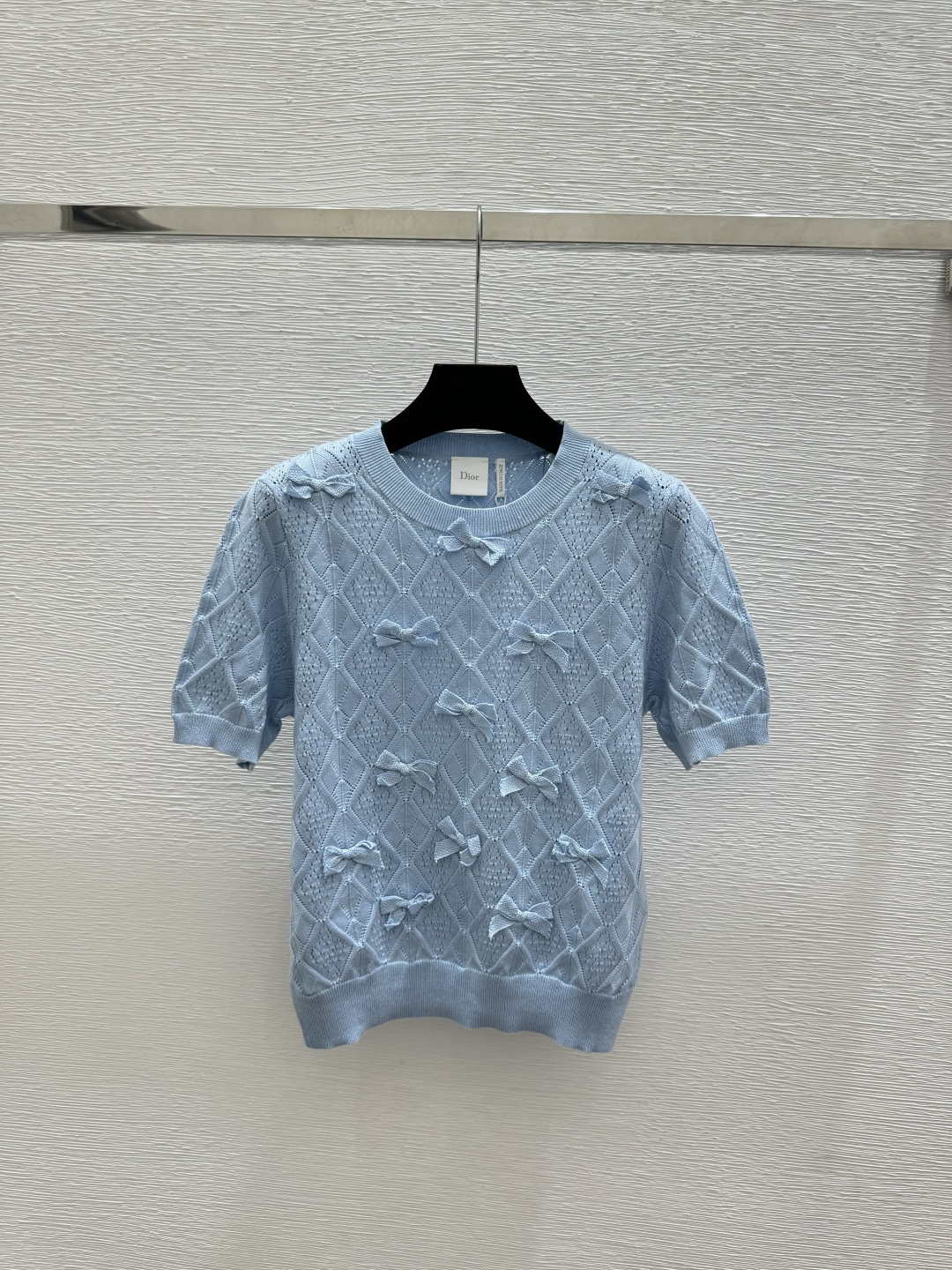 Chanel D家 春夏新款 纯色蝴蝶结菱格镂空圆领针织短袖