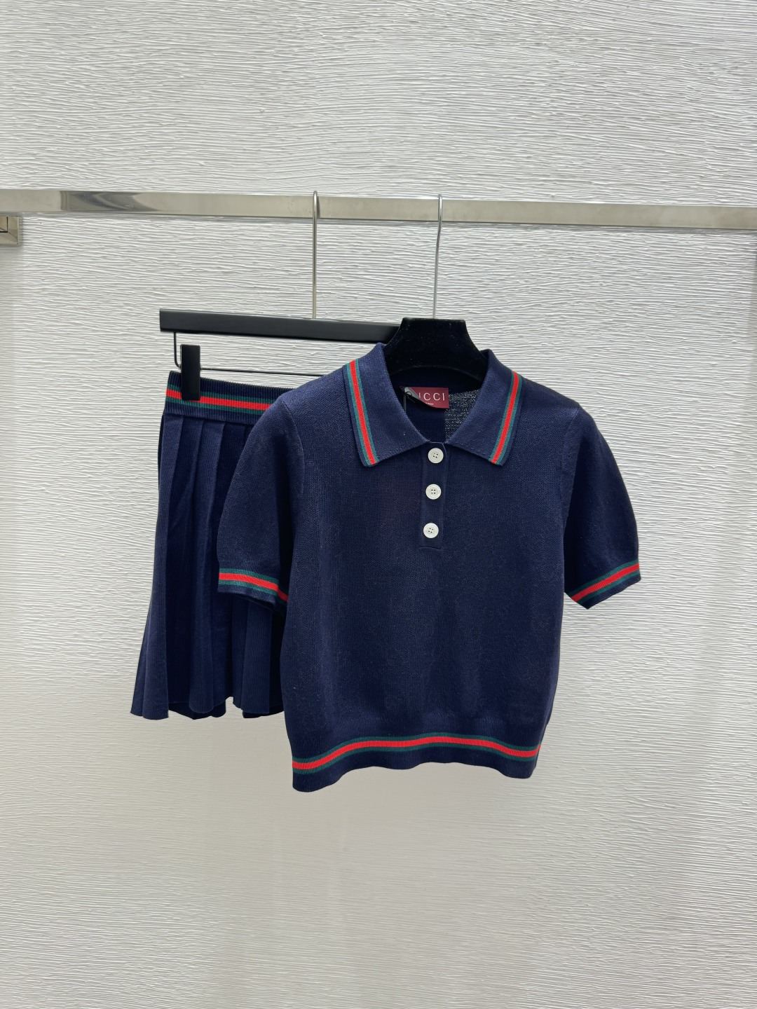 Gucci G家 春夏新款 撞色简约翻领针织套装